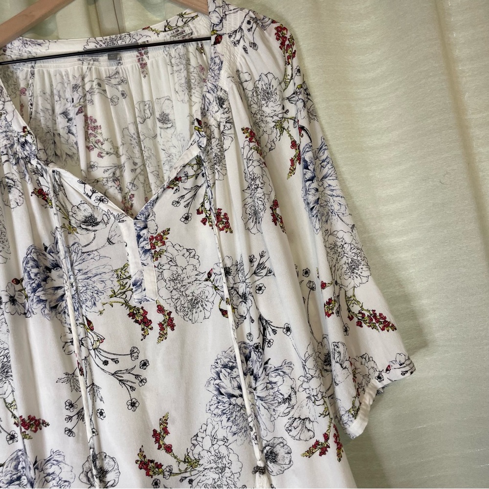 Daniel Rainn 2XL White Rayon Floral Blouse - Picture 4 of 11